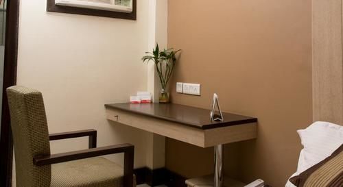 Pacific Inn Huda City Centre Sec 41 Гургаон Экстерьер фото