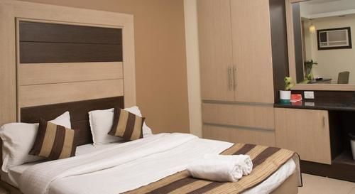 Pacific Inn Huda City Centre Sec 41 Гургаон Экстерьер фото